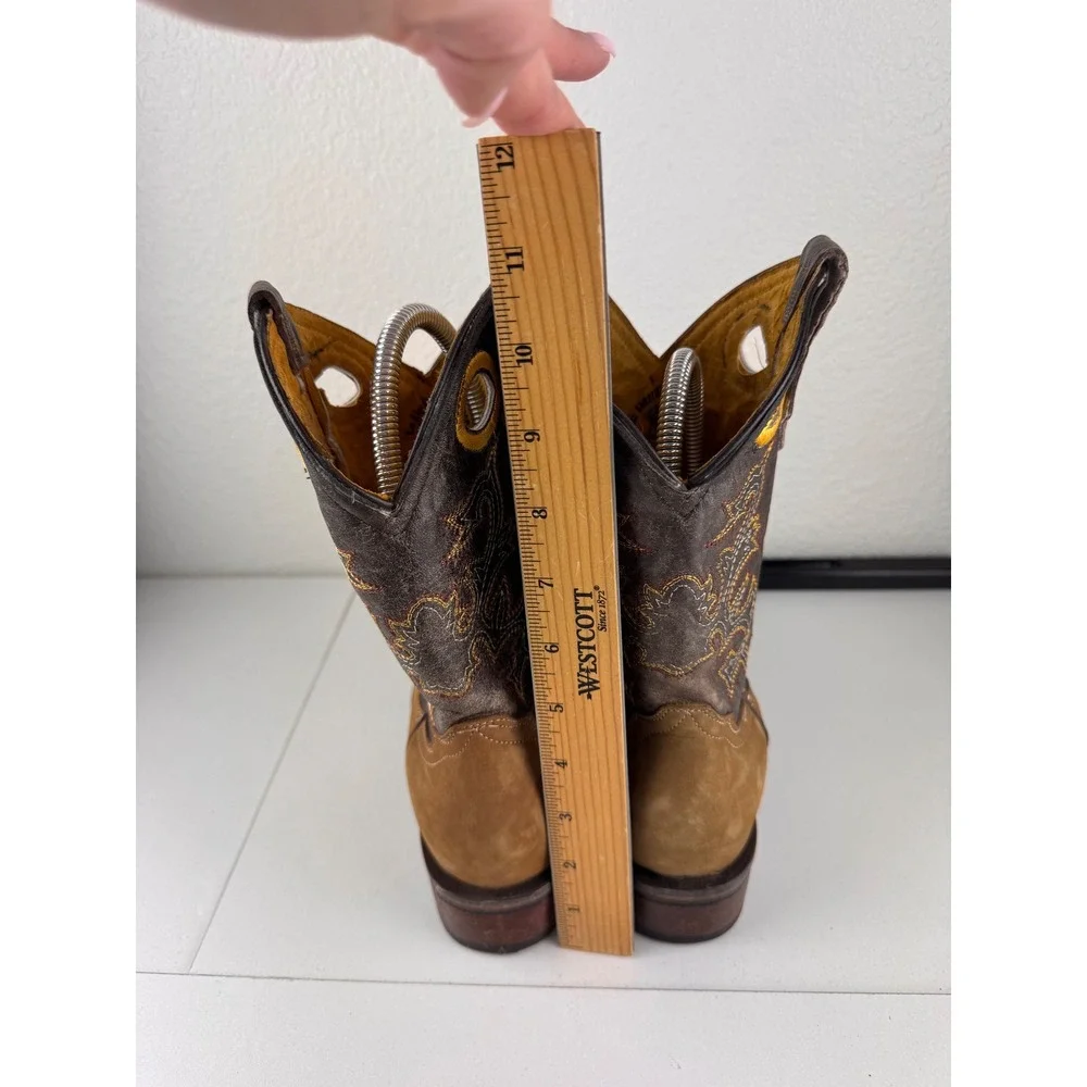 Brown and Tan Cowboy & Western Boots - Picture 3 of 7
